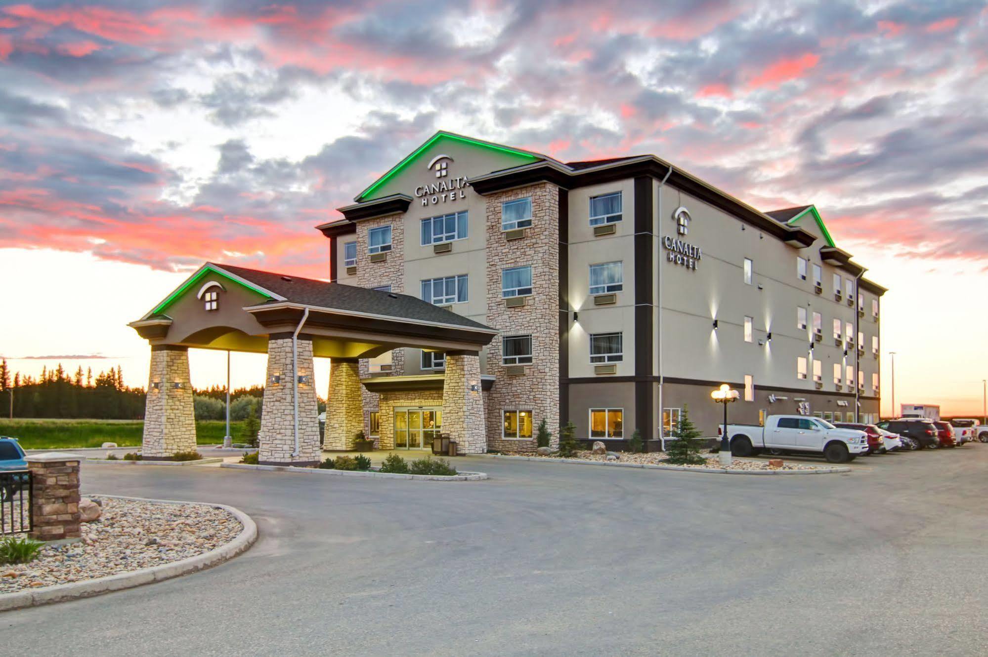 Canalta Hotel Melfort Exterior foto